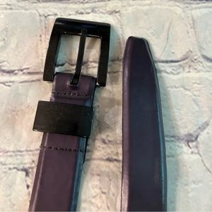 CARLISLE 16505 MATTE GRAPE PURPLE COLOR LEATHER BELT WOMENS SIZE MEDIUM